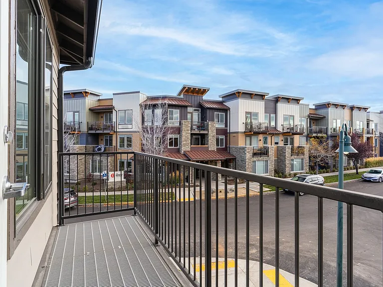 Bradbury Pointe Apartments — Photo 44