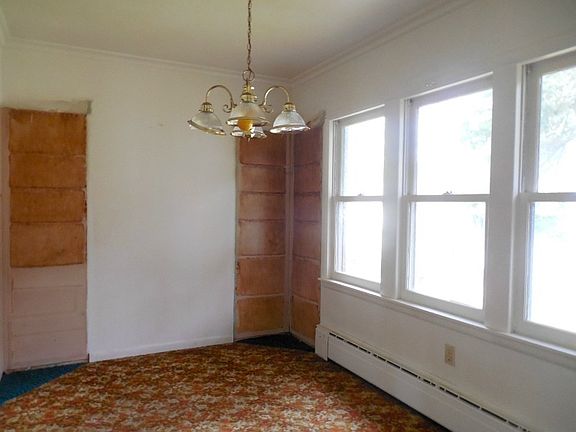 3rd image of 609 Westwood Ave