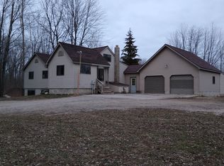 1717 S Swenson Rd, Au Gres, MI 48703
