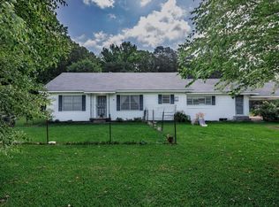 802 N Elm St, Gurdon, AR 71743
