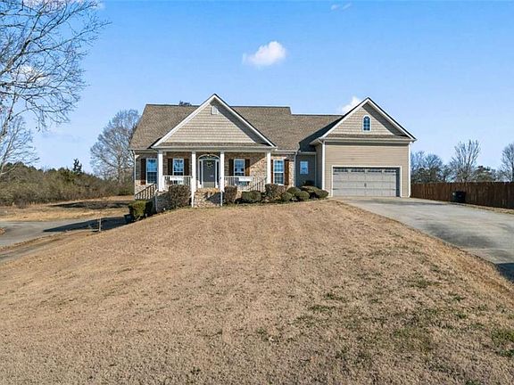 3rd image of 218 Bowdoin Rd SW