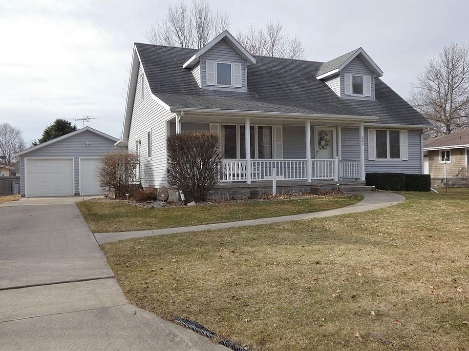 1st image of 604 W Meadow Dr
