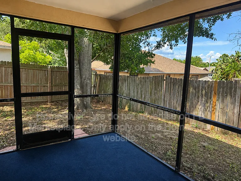 2682 Rachel Ct — Photo 10