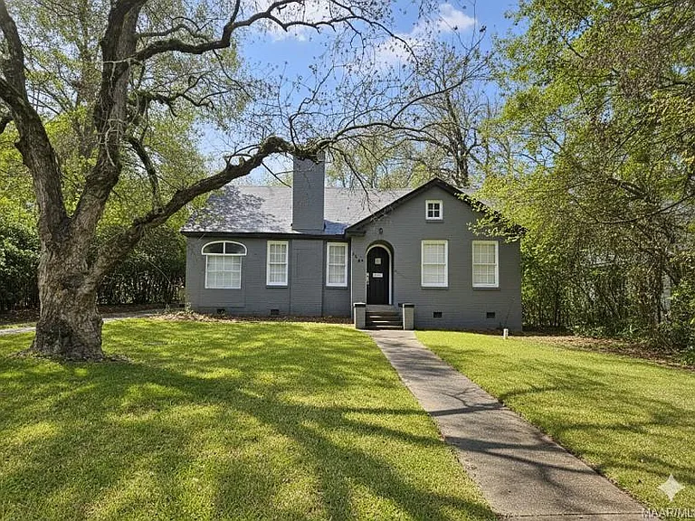 3256 Montezuma Rd — Photo 1