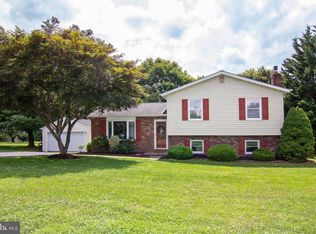 2230 Elderberry Ln, Reisterstown, MD 21136