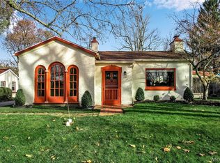 138 Monroe Dr, Buffalo, NY 14221