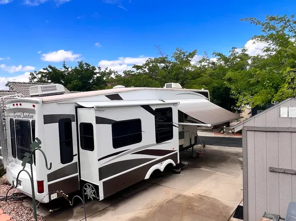 103 Overlook Ln, Hurricane, UT 84737