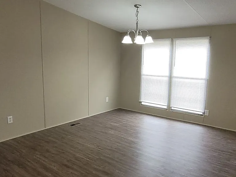2752 Zero O Dr — Photo 4