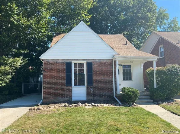 842 N Vernon St, Dearborn, MI 48128