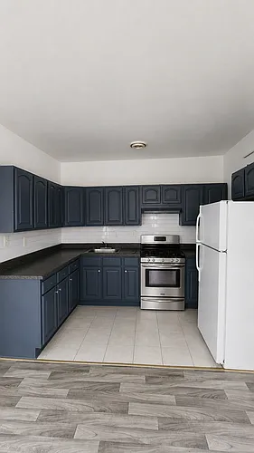 10422 Northern Blvd #2F Photo 1