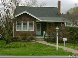 828 Stones Crossing Rd, Easton, PA 18045