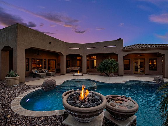 2nd image of 8324 E Knoll Cir
