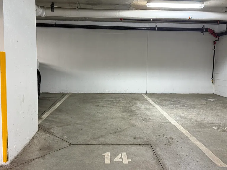 7777 Cambie St #405 — Photo 18