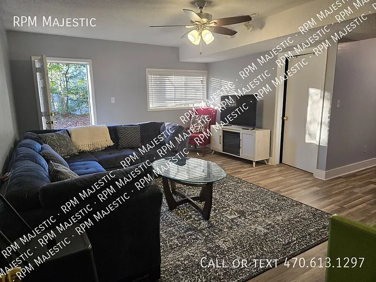 3518 Moonlight Ct — Photo 15