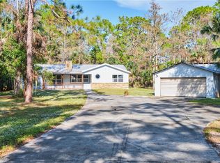 221 18th Ave NW, Naples, FL 34120