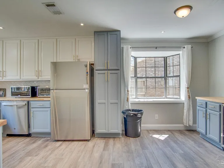 7667 Old Hickory Dr — Photo 7
