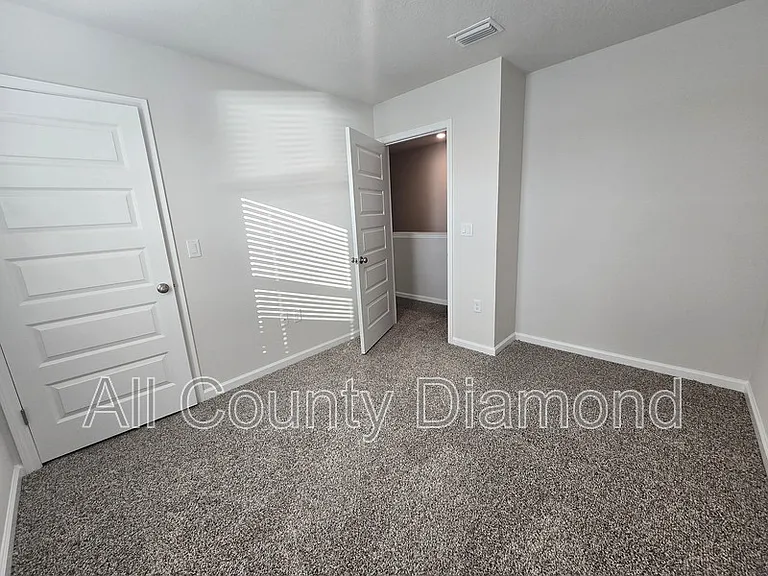 3128 Breezy Bay Ct — Photo 15