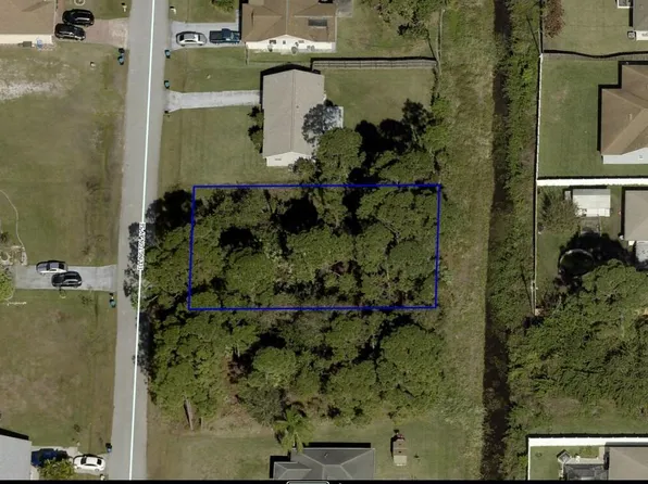467 Ellington Ave SE, Palm Bay, FL 32909