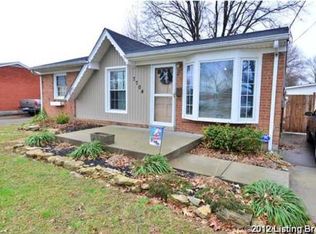 7704 Bramble Ln, Louisville, KY 40258