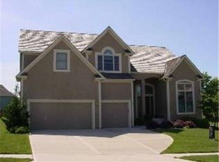 14130 Cody St, Overland Park, KS 66221
