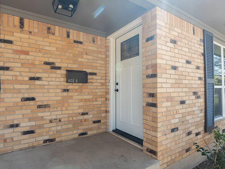 602 N Morris St #B — Photo 4