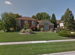 6387 Tanglewood Dr, Troy, MI 48098