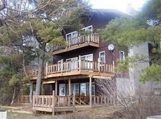 3700 Springwater Beach Rd, Boyne City, MI 49712