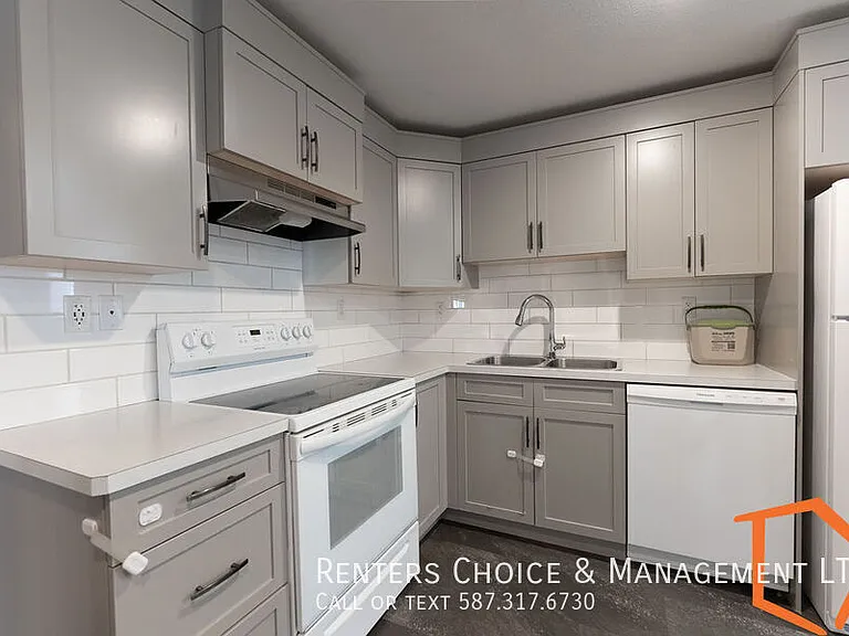 51 Kensington Rd W #2 — Photo 5