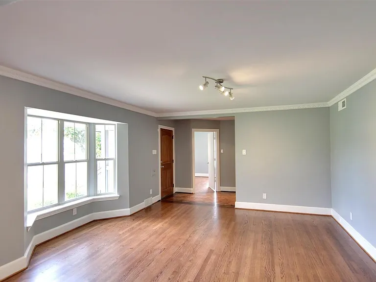 7614 Azalea Ln — Photo 5