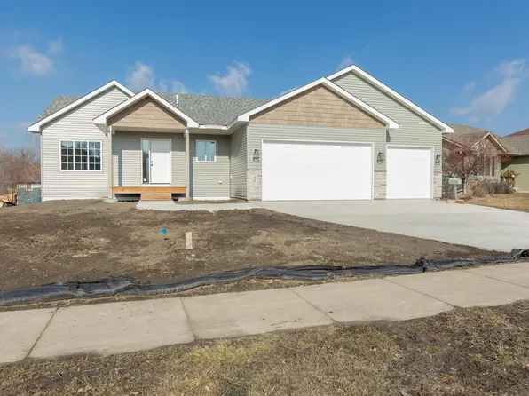 407 Music St NW, New Prague, MN 56071