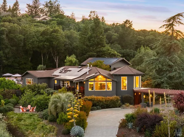 2563 Laguna Road, Santa Rosa, CA 95401