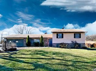 170 Dorwood Dr, Carlisle, PA 17013