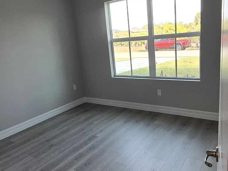 203 Wright Dr — Photo 7