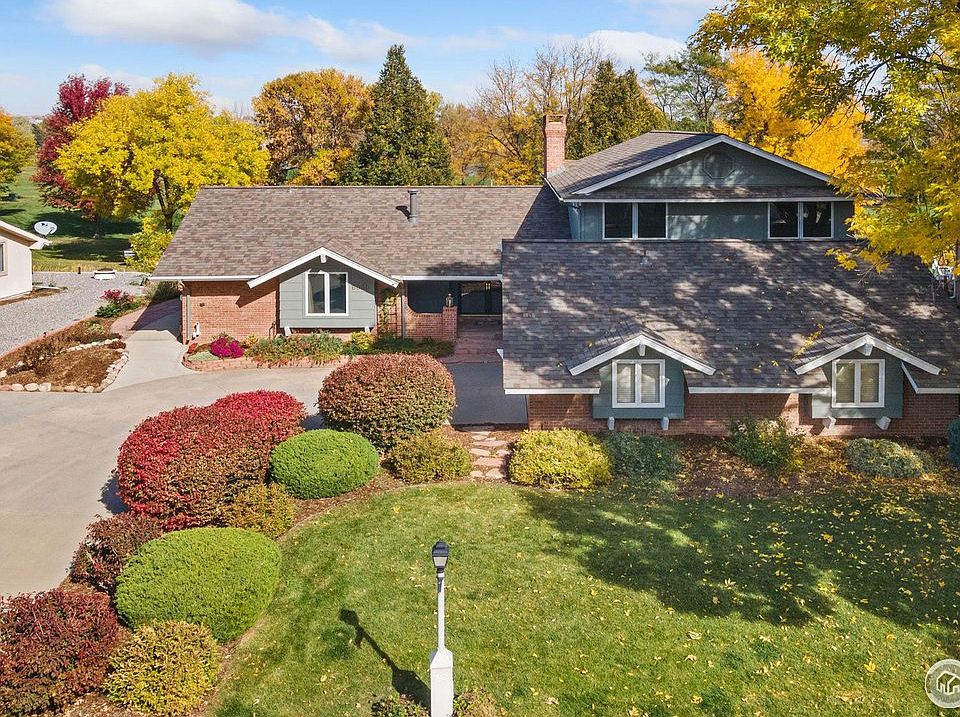 1st image of 6030 Fox Hill Dr