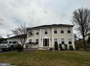 105 Walker Dr, Northampton, PA 18067