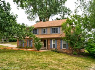 35868 Smithfield Ct, Farmington, MI 48335