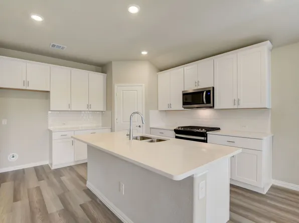 944 Linden Ct, Lavon, TX 75166