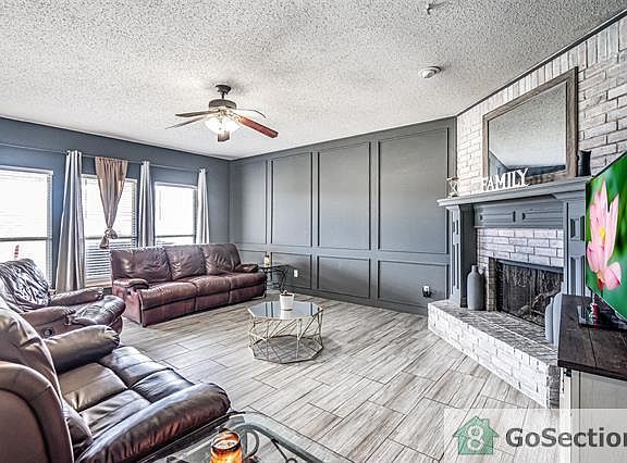 2nd image of 2628 Cantura Dr