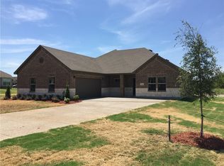 114 Packer Dr, Fate, TX 75189