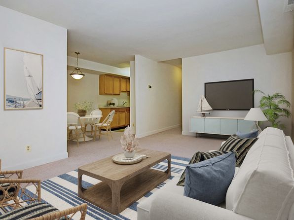 14 Enchanted Hills Rd #10-201