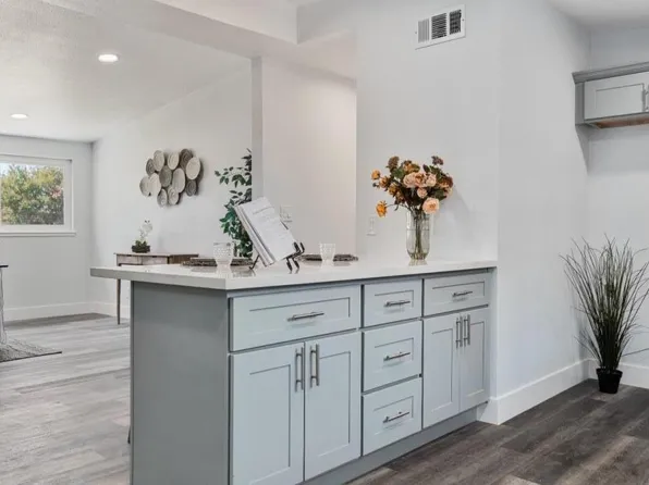 813 Lever Blvd, Stockton, CA 95206