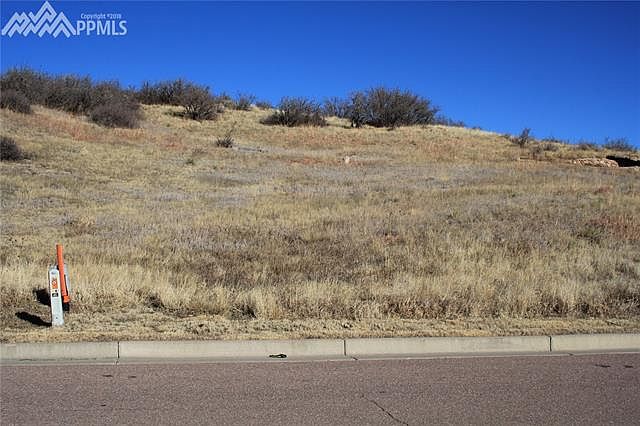 1st image of 6485 Farthing Dr