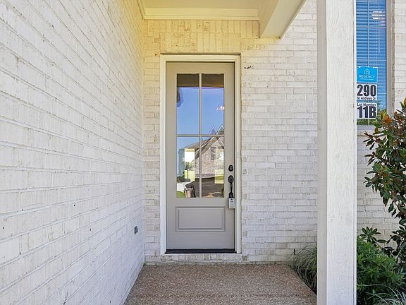 4 web or mls 290 ST ANDREWS DR S2908 004