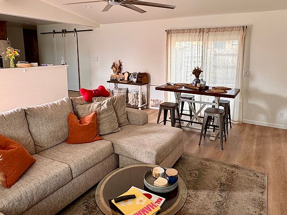 Spacious living room