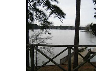 196 Strand Rd, New London, NC 28127