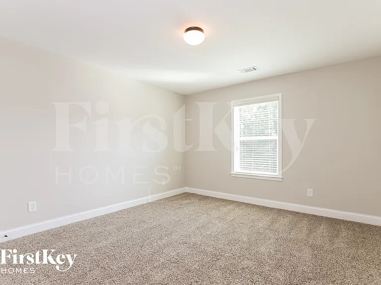 4313 Yonah Park — Photo 13