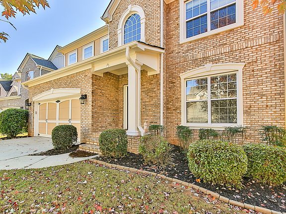 4th image of 2810 Amalfi Way