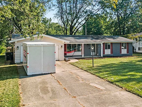 2nd image of 4522 Willard Dr