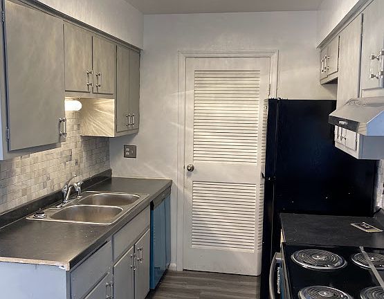 4th image of 3000 Benchwood Rd #2986