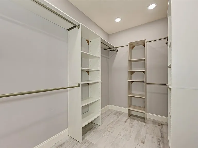 1648 Bayshore Dr — Photo 16
